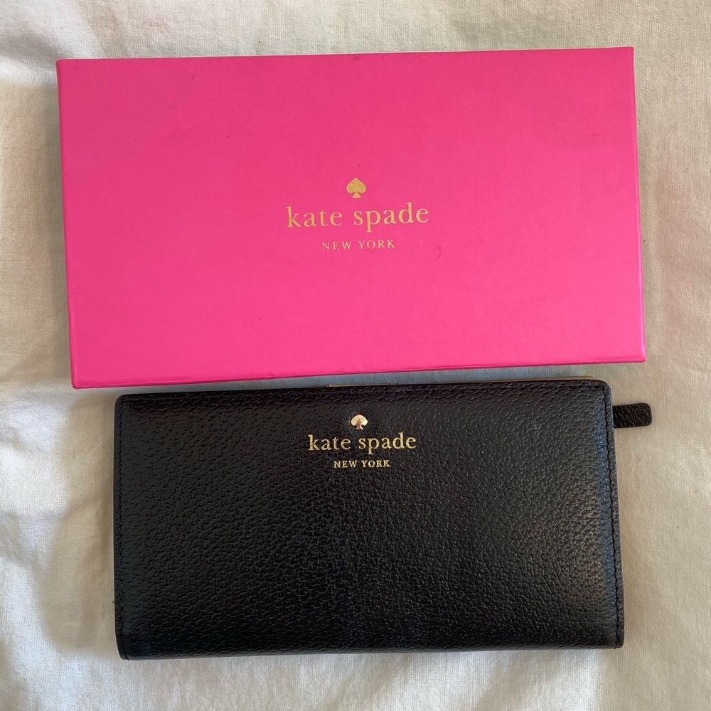 Kate Spade Bi-fold Wallet (black)